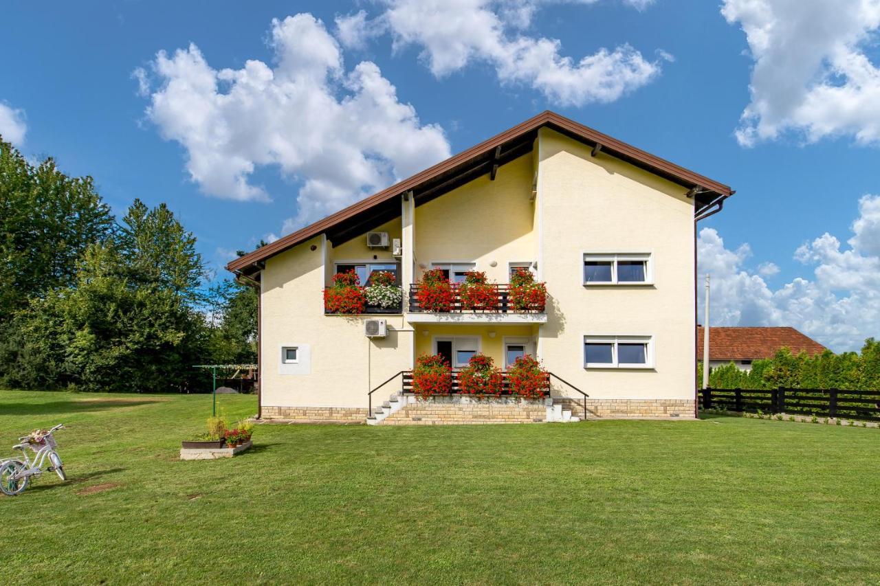 Selak Apartment